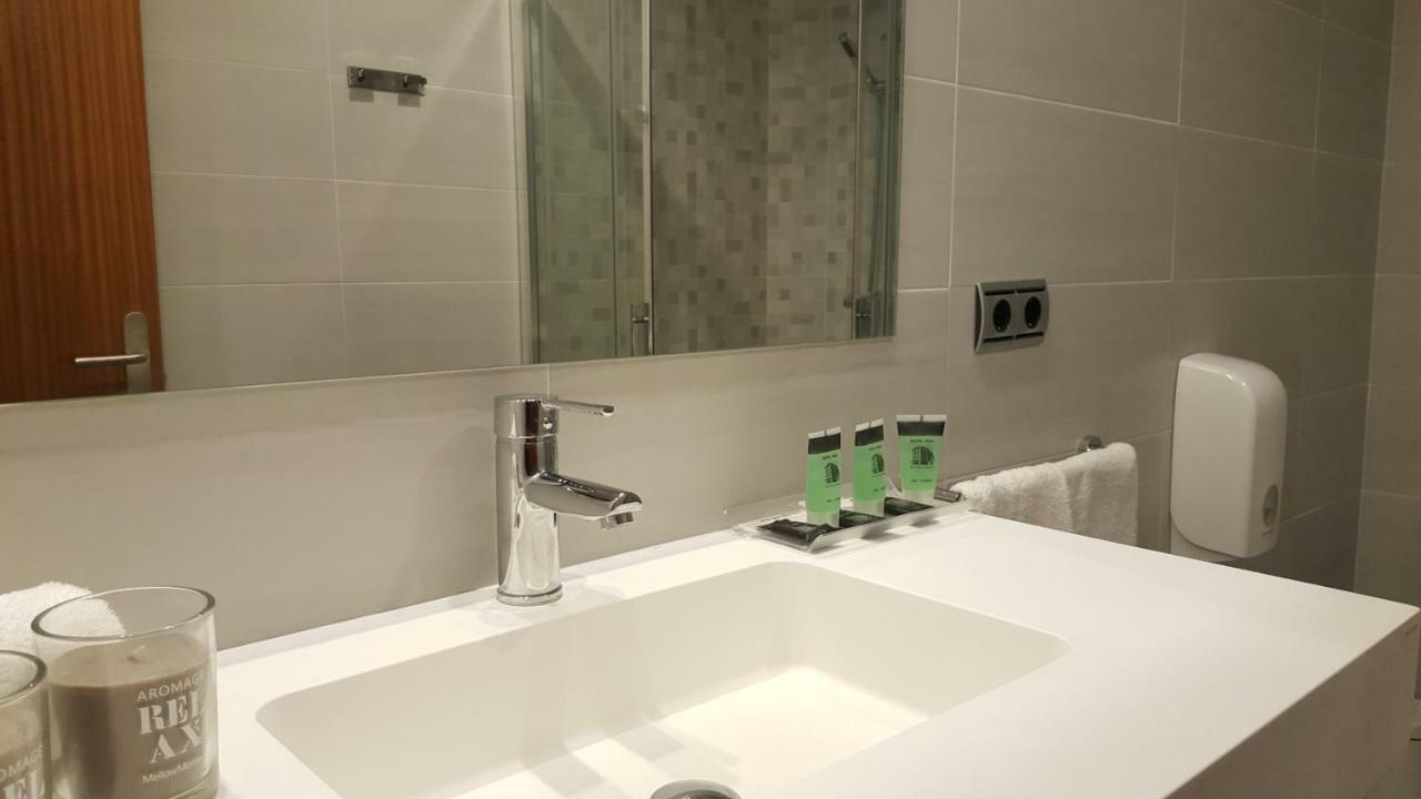 Hotel Oria Tolosa  Kültér fotó